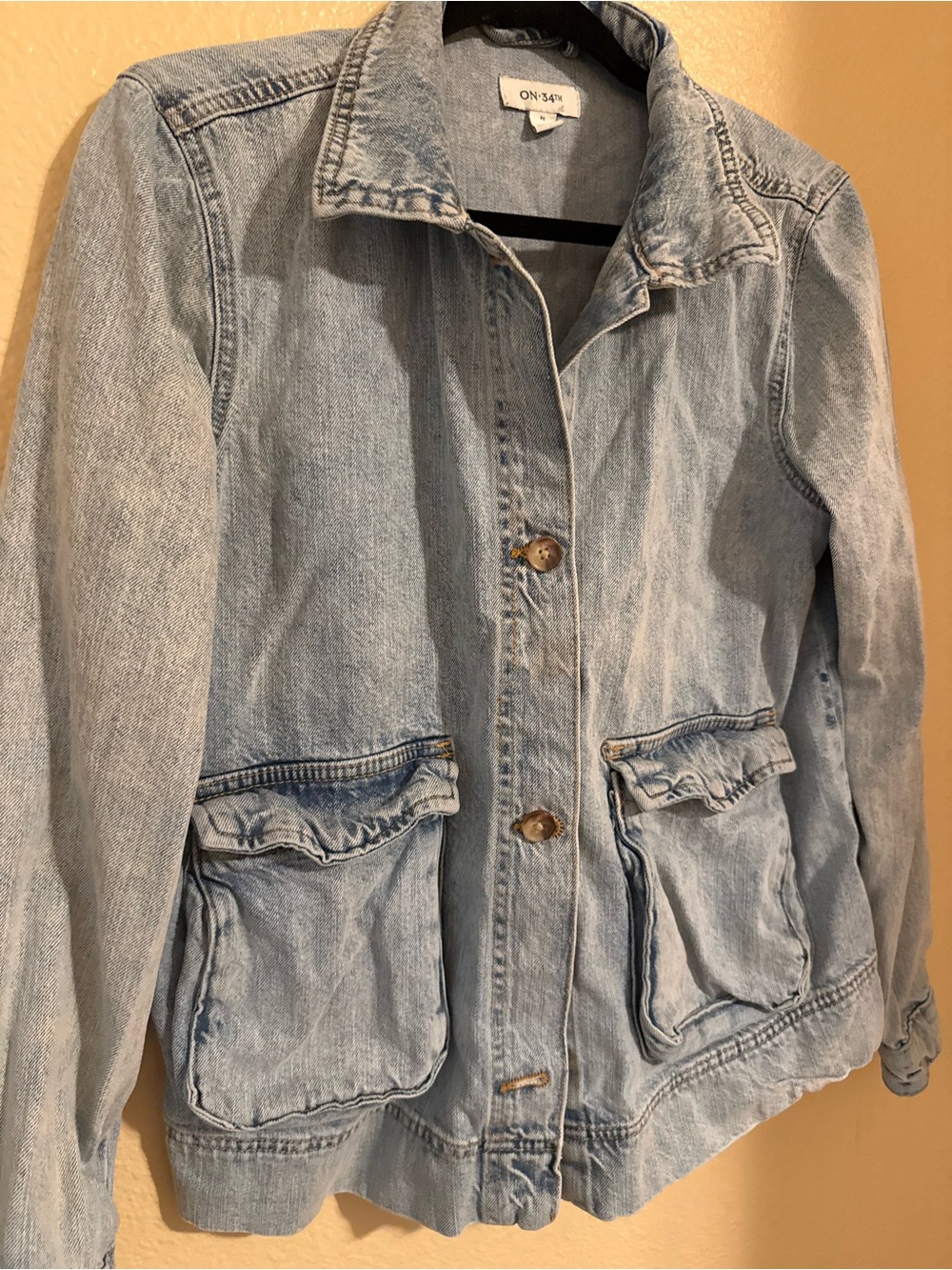 ON·34th Women's Light Blue Denim Jacket with Front Pockets